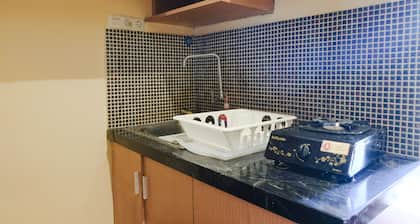 Strategic 2Br Gateway Ahmad Yani Cicadas Apartment