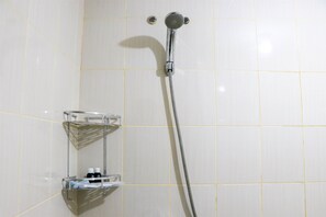 Bathroom - Best Deal And Cozy Studio Amethyst Apartment (Jakarta)