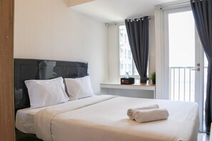 Studio | Free WiFi - Brand New Studio At Tokyo Riverside Pik 2 Apartment (Teluknaga)