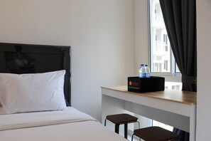 Studio | Free WiFi - Brand New Studio At Tokyo Riverside Pik 2 Apartment (Teluknaga)
