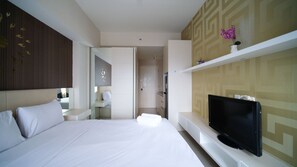 Studio | Free WiFi - Best Choice And Comfy Studio At Orchard Supermall Mansion Apartment (Surabaya)