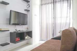 Living area - Simple And Comfy 1Br Permata Eksekutif Apartment (Jakarta)