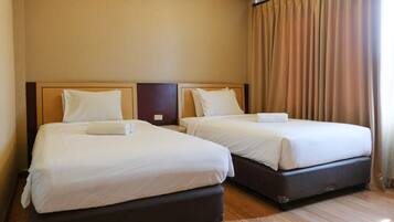 Studio | Työpöytä, ilmainen Wi-Fi