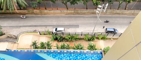 室外游泳池