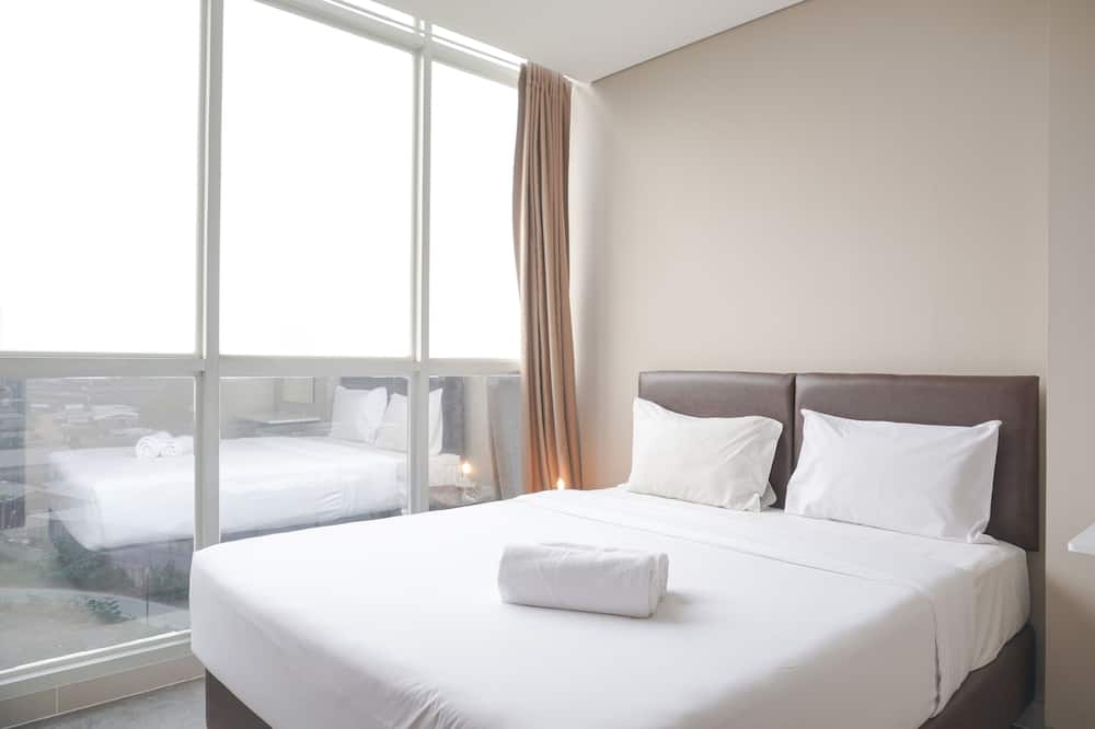 Good Deal And Restful 1Br Ciputra International Apartment