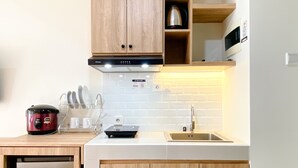 Ảnh chưa phân loại, 4 trong số 19 ảnh, nút