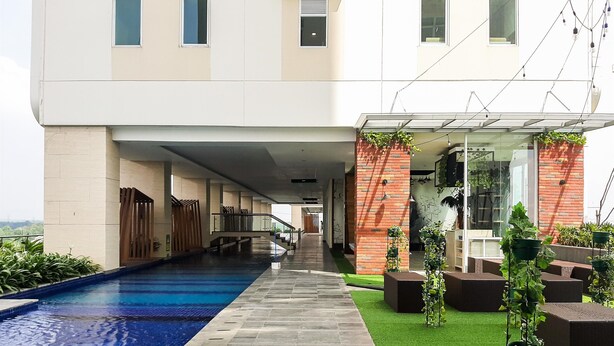Exterior - Homey And Comfort Studio Apartment At B Residence (Pagedangan)