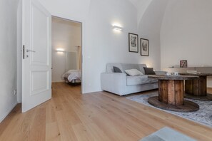 Living area - Asti Centro!San Martino Modern & Elegant Appt x2 (Asti)