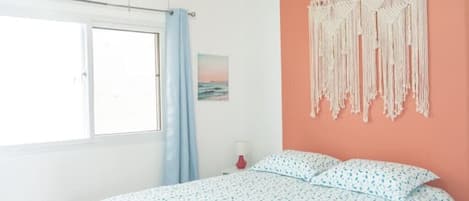 1 bedroom, desk, iron/ironing board, free WiFi