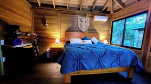 1 bedroom, desk, free WiFi, bed sheets