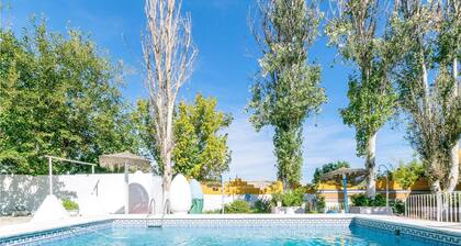 6 bedroom amazing home in Lucena