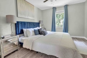 2 bedrooms, iron/ironing board, travel cot, free WiFi - The Quiet Nest (Raleigh)