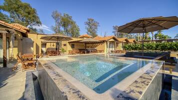 Alberca al aire libre