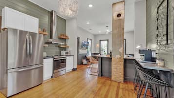 House, Multiple Beds, Patio, City View (262 & 296 N Union) | Private kitchen | Coffee/tea maker