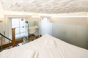 2 chambres, fer et planche à repasser, Wi-Fi, draps fournis