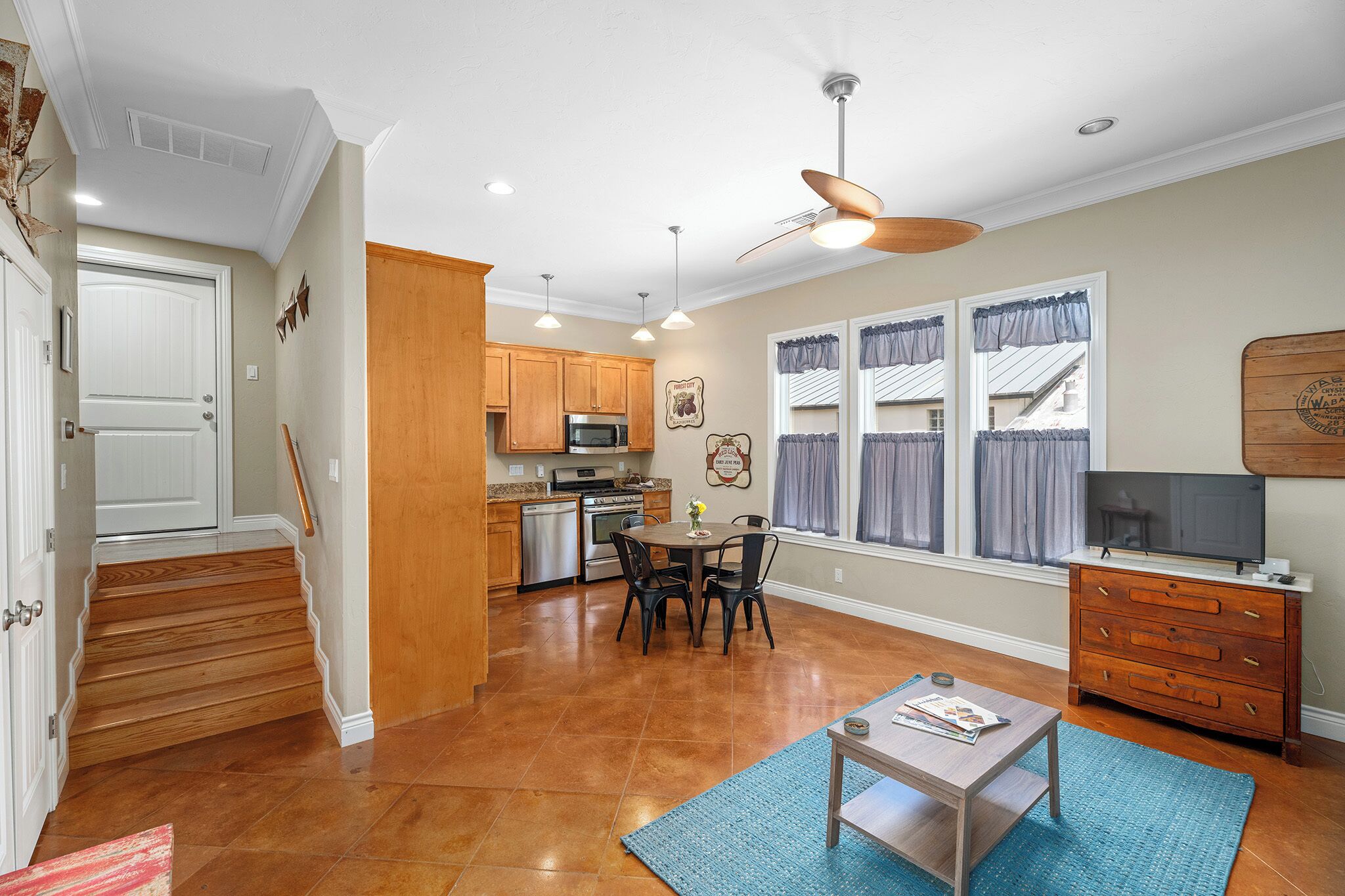 House, 1 King Bed with Sofa bed, Hot Tub | Interior