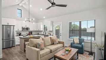 Condo, 1 King Bed, Hot Tub (940 S Eagle B2 #201) | Living area | Fireplace