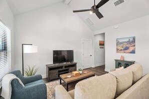 Condo, 1 King Bed, Hot Tub (940 S Eagle B2 #201) | Living area | Fireplace - Lucille's Abode With Hot Tub (Fredericksburg)
