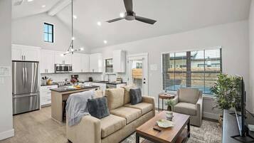 Condo, 1 King Bed, Hot Tub (940 S Eagle B2 #204) | Living area | Fireplace