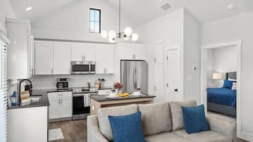 Casa, 1 cama King size, hidromasaje (940 S Eagle B2 #202) | Interior