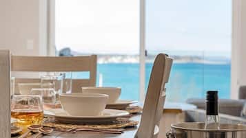 Bloc d'apartaments | Zona de menjador de l'habitació