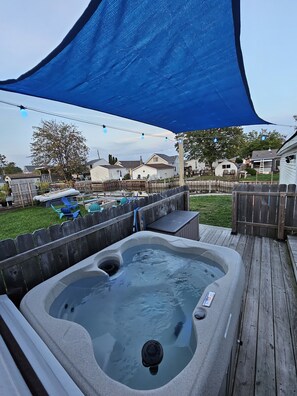 Terrace/patio - Lake St Clair Boathouse (Harrison Township)