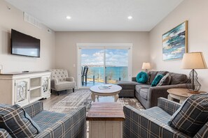 Condo | Living area