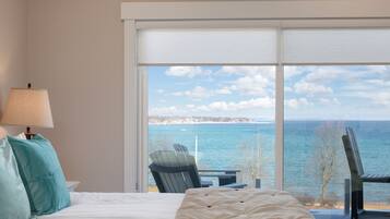 Condo | 2 bedrooms, iron/ironing board, free WiFi