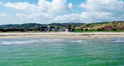 ¡Apartamento frente al mar! Ideal para relajarse familia o amigos