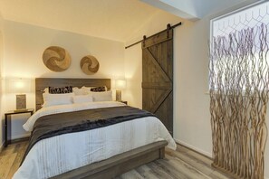 3 bedrooms, WiFi, bed sheets