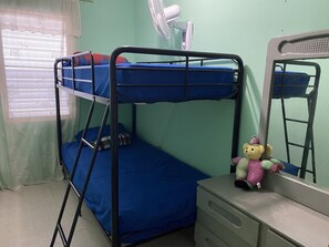 5 bedrooms, bed sheets - Hacienda Vista Del Rio 1 (Orocovis)