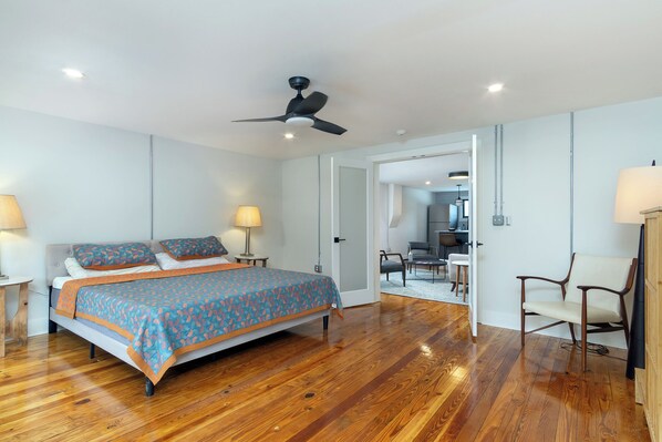 1 bedroom, iron/ironing board, free WiFi, bed sheets