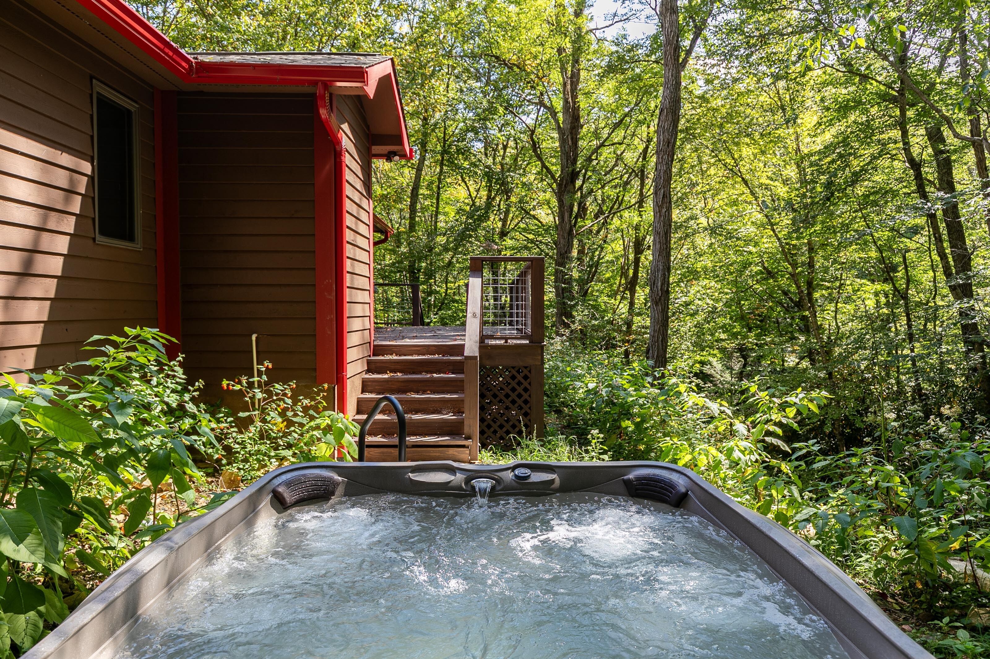 Banner Elk River Lodge- on a stream off of the Watauga River