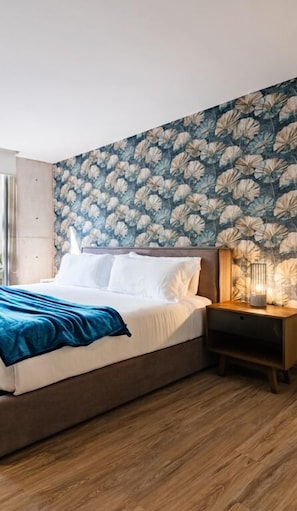 2 habitaciones, tabla de planchar con plancha, wifi y ropa de cama