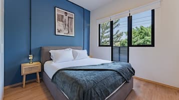 2 chambres, fer et planche à repasser, Wi-Fi, draps fournis