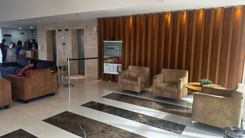 Apartamento | Saguão