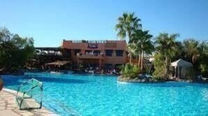 Pool - Stunning Spacious One Bed in Delta Sharm (Sharm El Sheikh)