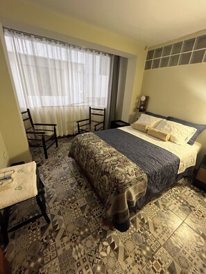 6 bedrooms, free WiFi