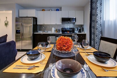 Superb apartment 15 min from Montreal - Free Parking