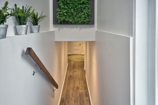 Interior - Superb apartment 15 min from Montreal - Free Parking (Brossard)