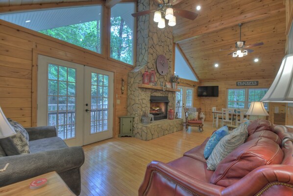 Exterior - Enjoy This Tranquil Cabin by the Creek! (Ellijay)