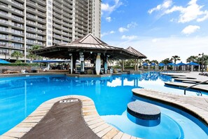 Pool - Coastal Gem w/ Lazy River, Swim-Up Bar & Arcade! (North Myrtle Beach)