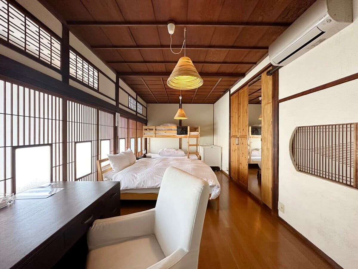 2 Schlafzimmer, Schreibtisch, WLAN, Bettwäsche