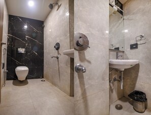 Bathroom - Hotel Holiday (Indore)