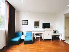 Deluxe Double Room | Living area - Rivera Boutique (Da Nang)