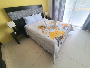 2 bedrooms, WiFi, bed sheets