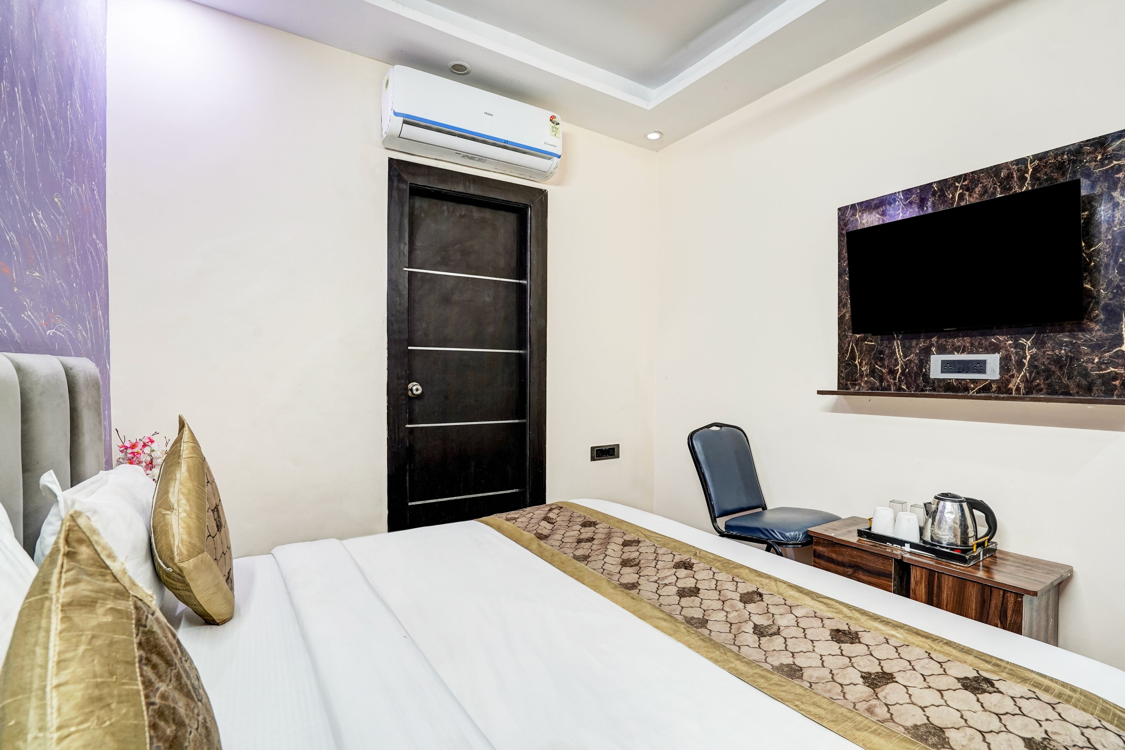 Foto - Hotel Twamev Couple Friendly Laxmi Nagar