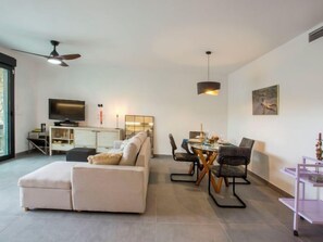TV - Golden Ray by Interhome (Jávea)