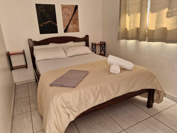 Standard Apartment, 2 Bedrooms | Blackout drapes, iron/ironing board, free WiFi - Residencial Ponta Norte (Florianópolis)