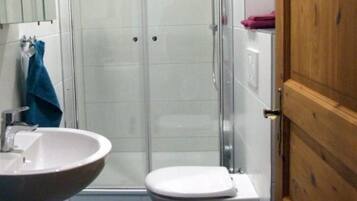 Dusche, Haartrockner, Seife